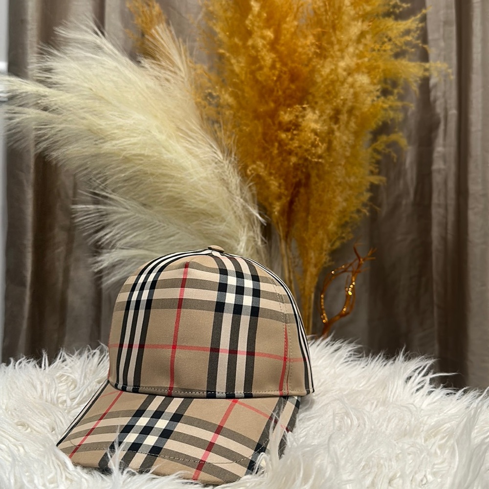 Burberry Hat unisex